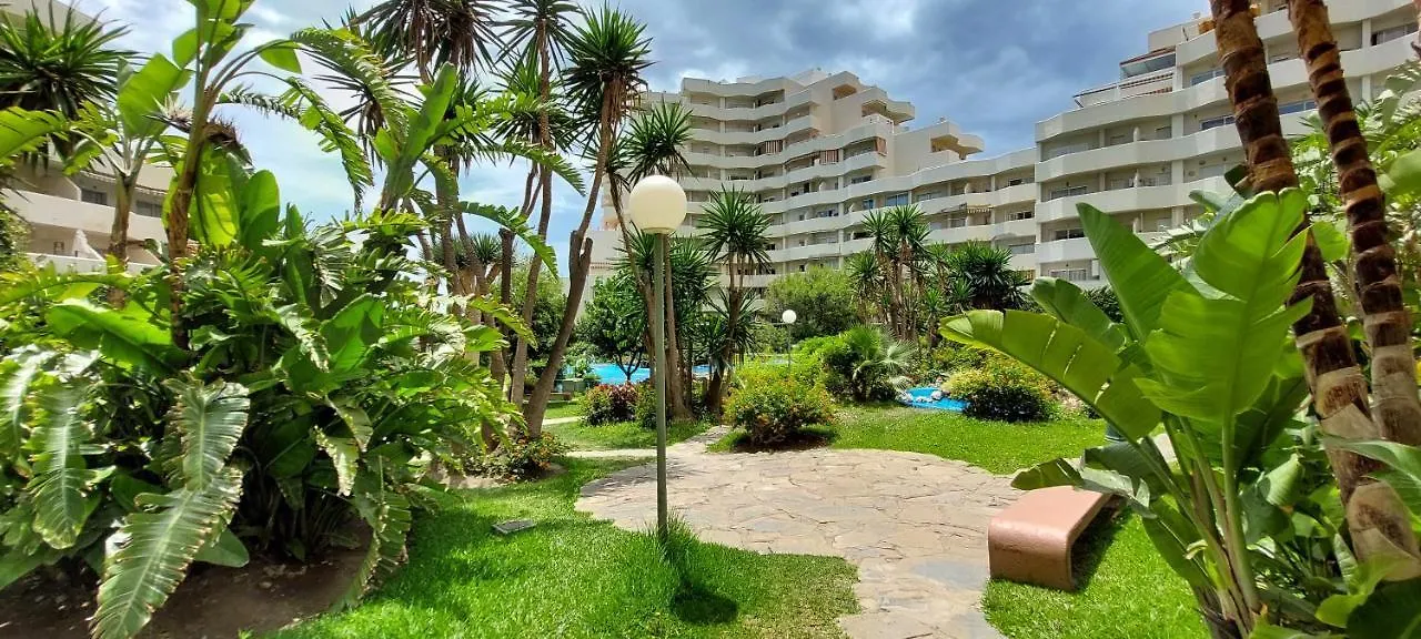 Benal Beach Vibe Benalmadena 0*,